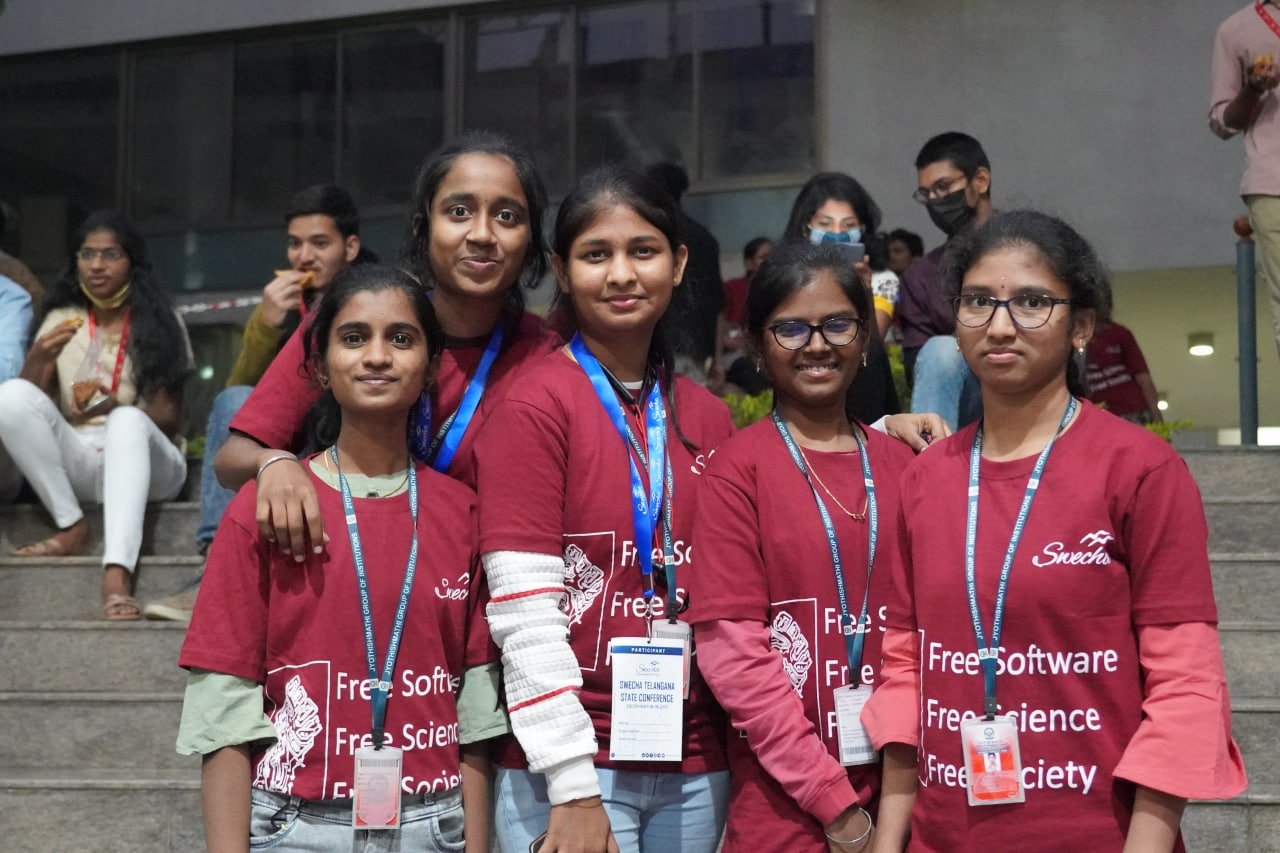 Bulk custom T-shirt printing sample with consistent output